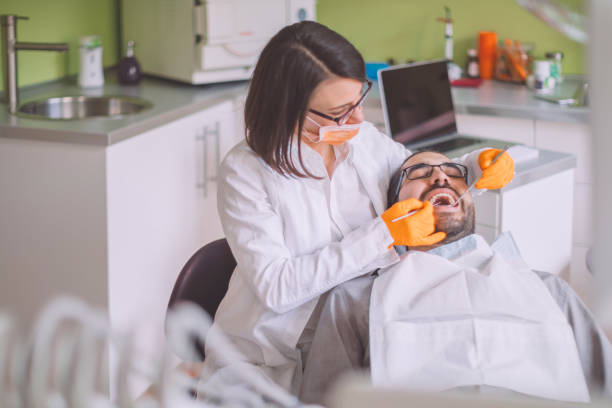 Best Cosmetic Emergency Dentistry in Fremont, MI