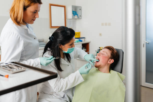 Best Emergency Denture Repair in Fremont, MI